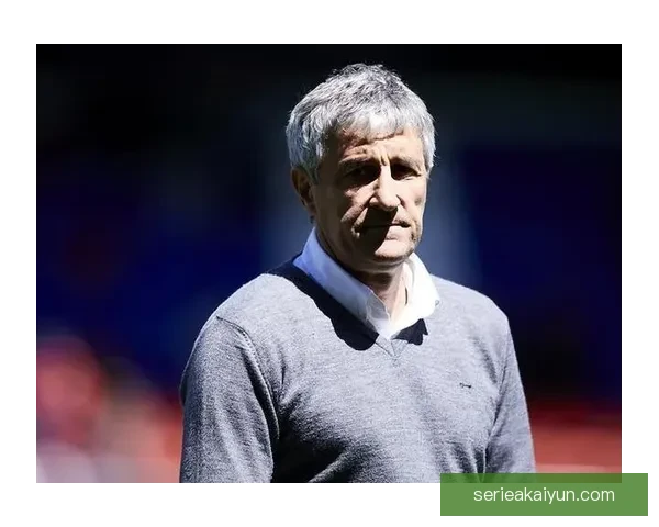 滕哈赫进攻层次清晰，战术体系持续提升